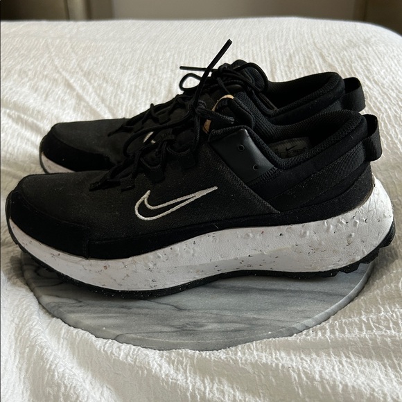 Nike 10 Crater Remixa
Black Dark Smoke Grey White (Women's) - Picture 4 of 14